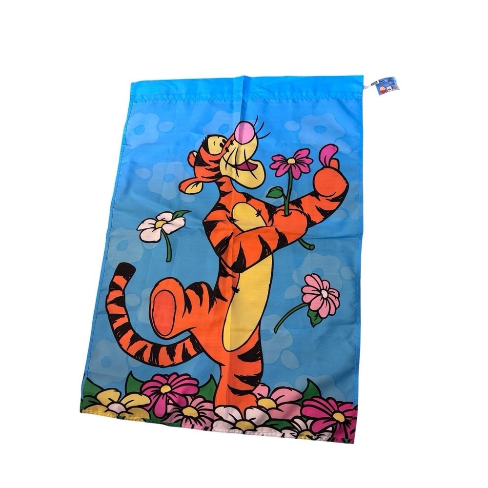 Vintage Disney Tigger Pooh Flowers Outdoor Garden Flag 1999 29x40 New With Tags